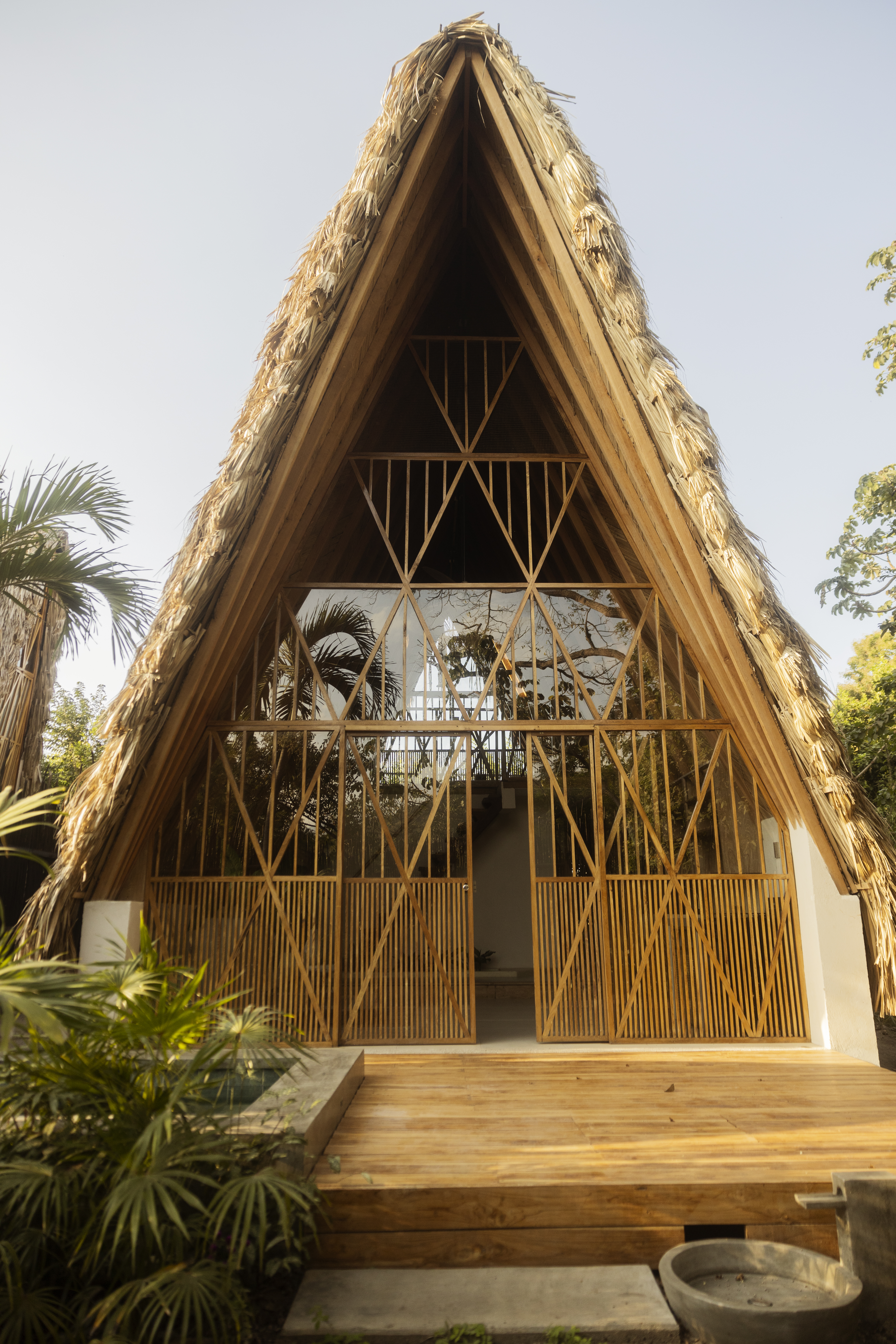 Haratora Home — vista exterior